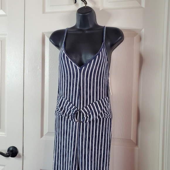 Italy Moda Jumpsuit Striped Blue Sleeveless Belted Size Small Pull-on Stretch - Picture 2 of 9